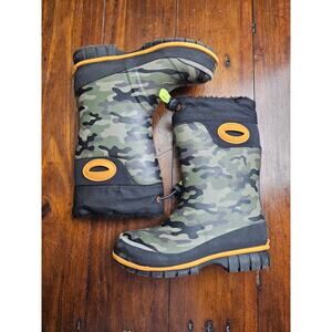 WESTERN CHEIFCAMO WATERPROOF INSULATED MEMORYFOAM BOOTS SIZE 9/10